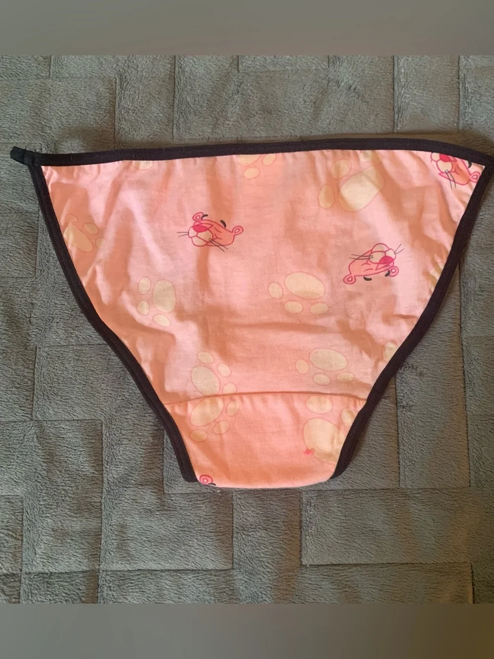 Set of 5 brand new cute thongs size s